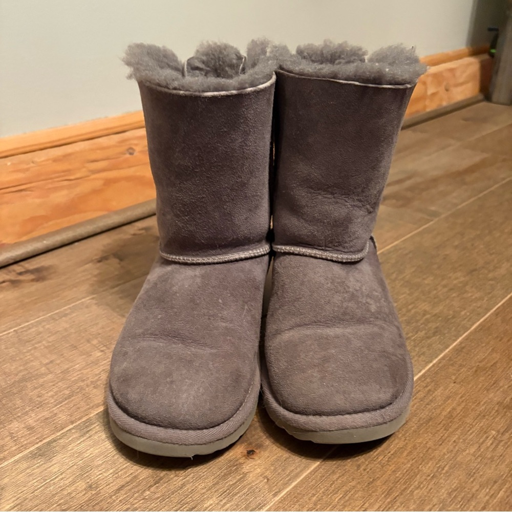 UGG Kids Gray Bailey Bow Boots